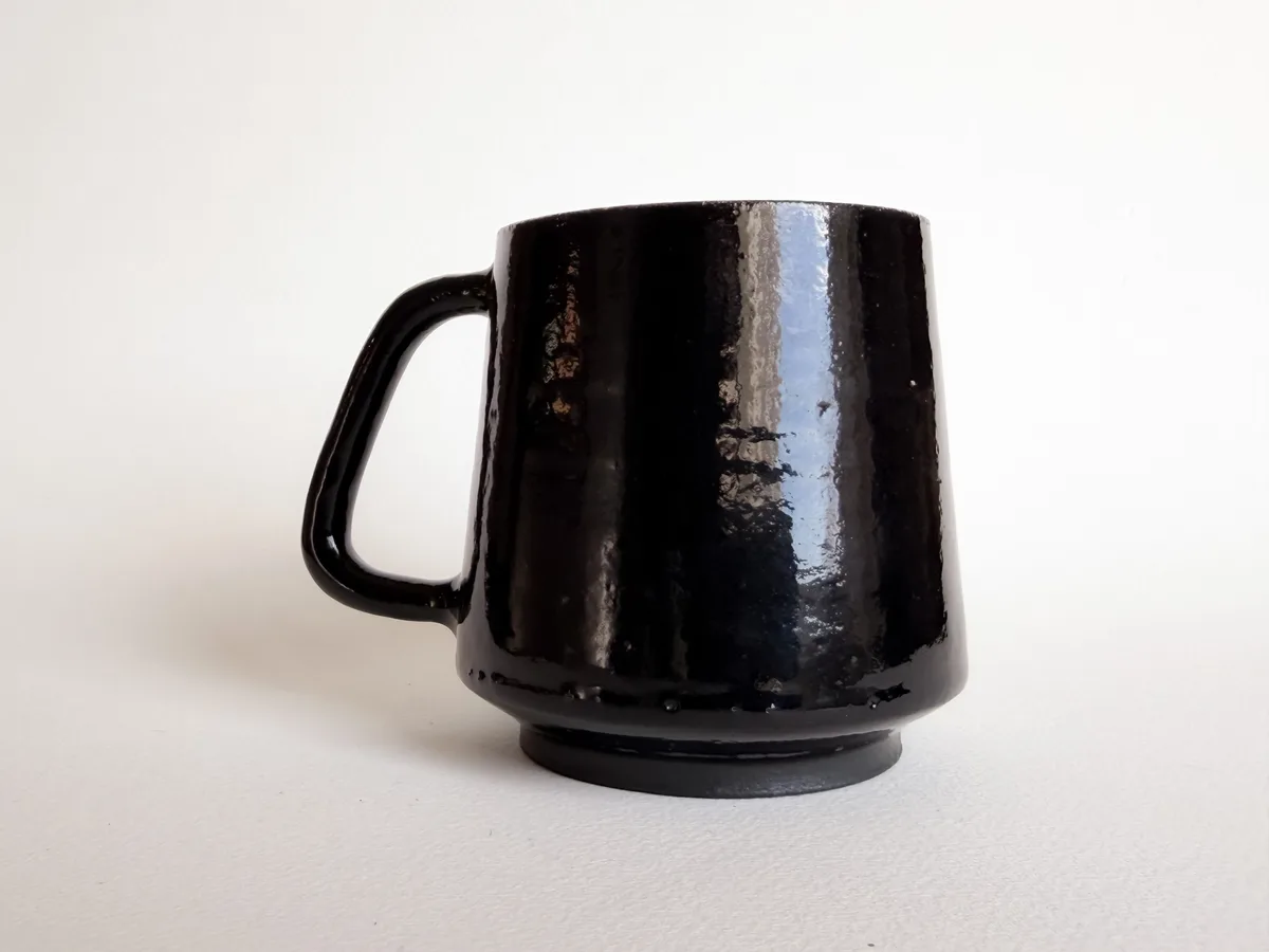 Mug No. 1 in glossy black
